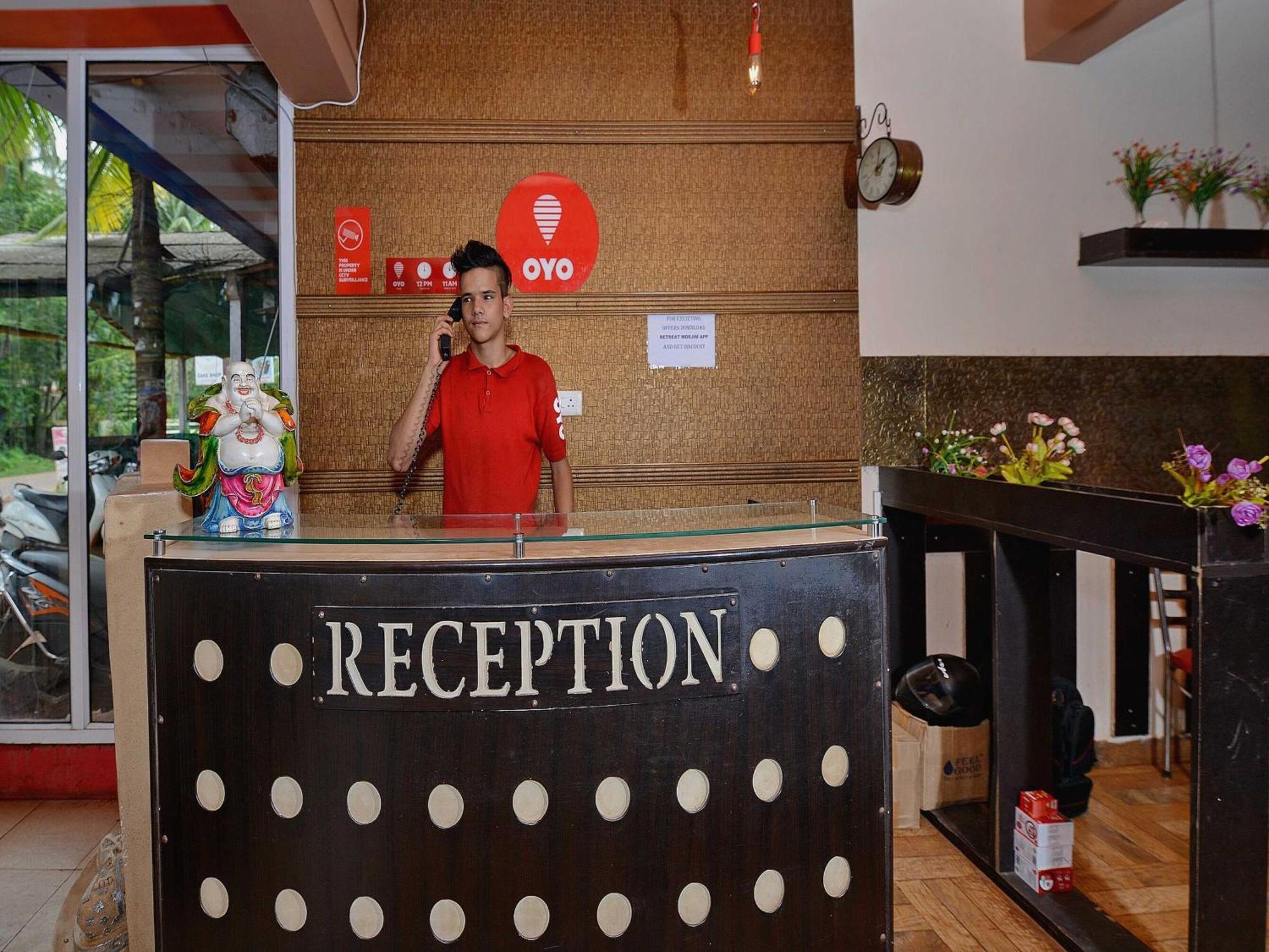 Collection O Retreat Morjim Resort Buitenkant foto